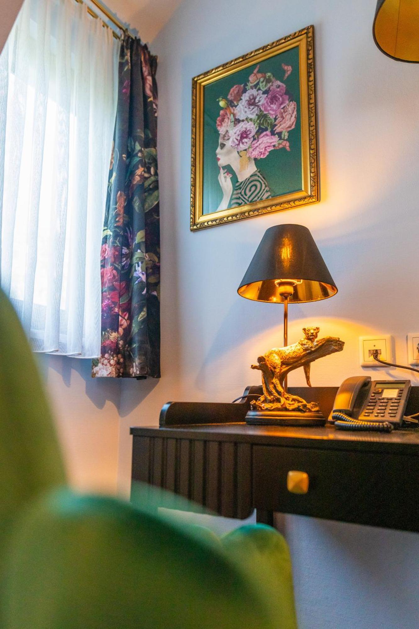 Boutique Hotel Bundschuh 3 Sterne Superior Lohr am Main Ngoại thất bức ảnh